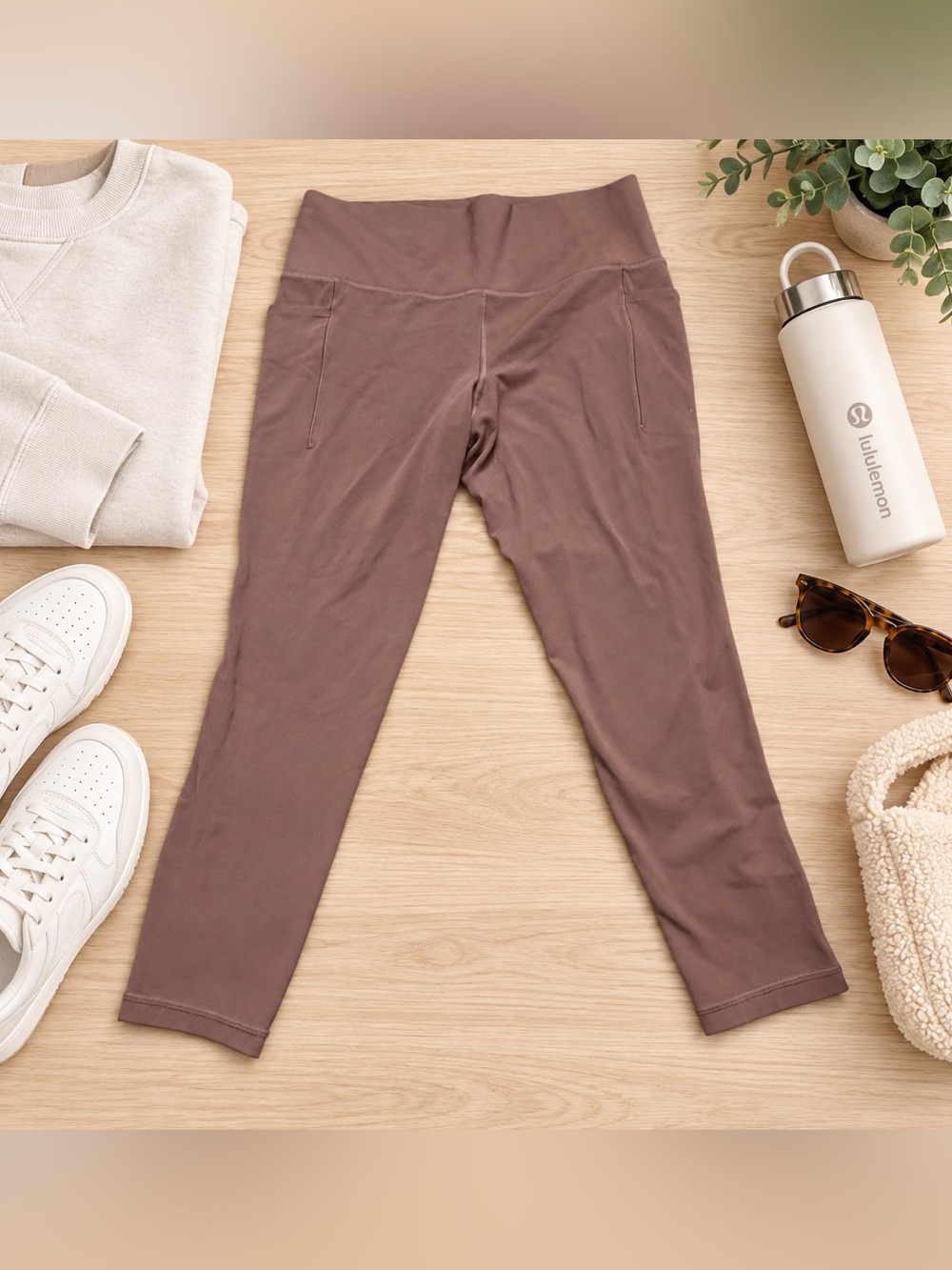 Athleta Salutation Stash 7/8 Leggings Brown Size L